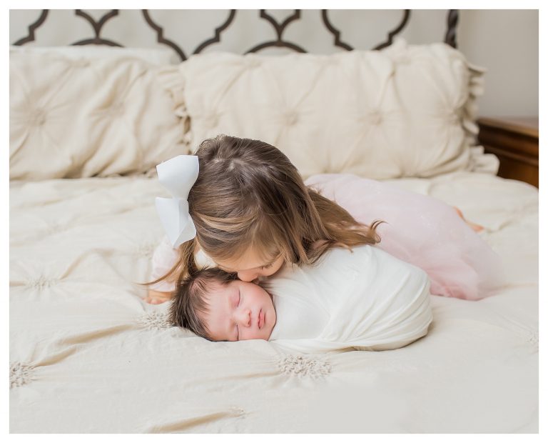Tampa Newborn LIfestyle In home session