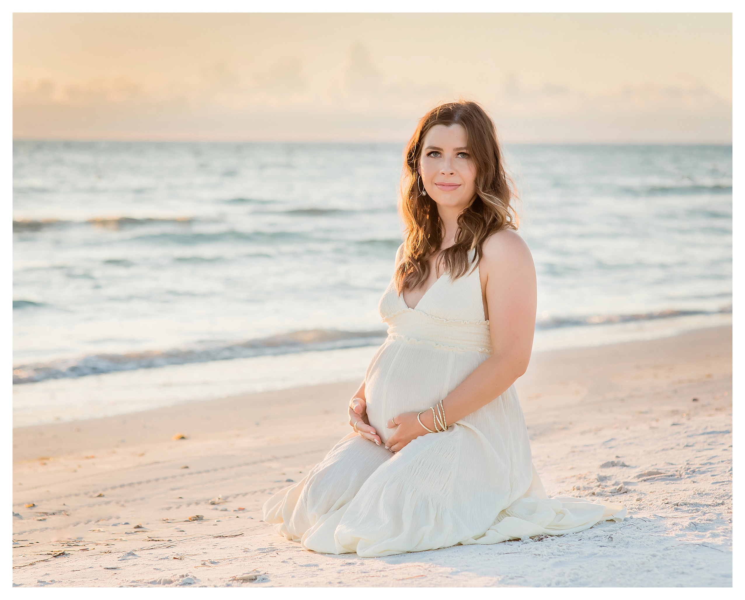 South Tampa in home newborn lifestyle session